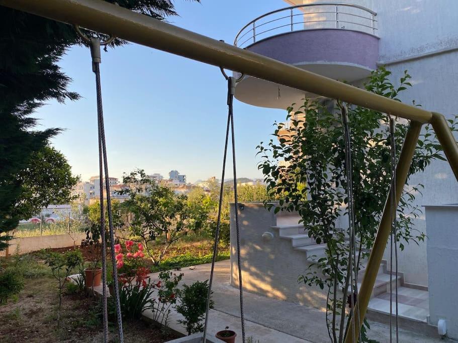 קסאמיל Guesthouse Xhimi מראה חיצוני תמונה