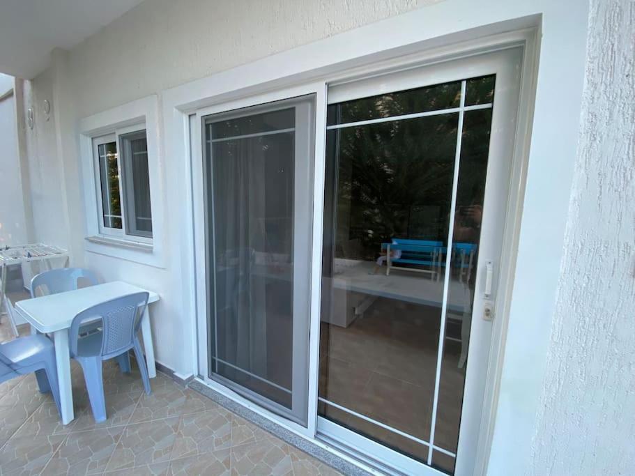 קסאמיל Guesthouse Xhimi מראה חיצוני תמונה