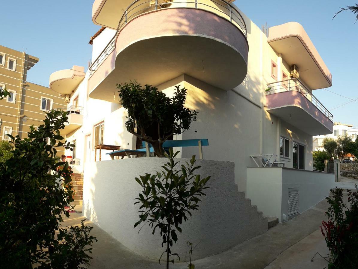 קסאמיל Guesthouse Xhimi מראה חיצוני תמונה